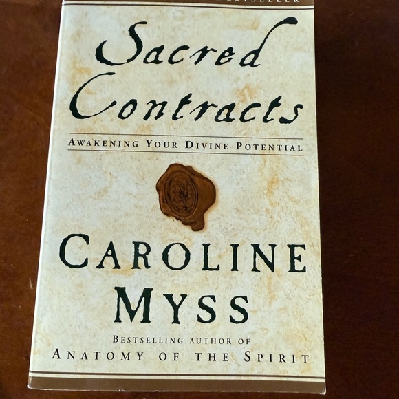 Sacred Contracts by - Caroline Myss, Awakening your Divine Potential & Purpose - Picture 1 of 2